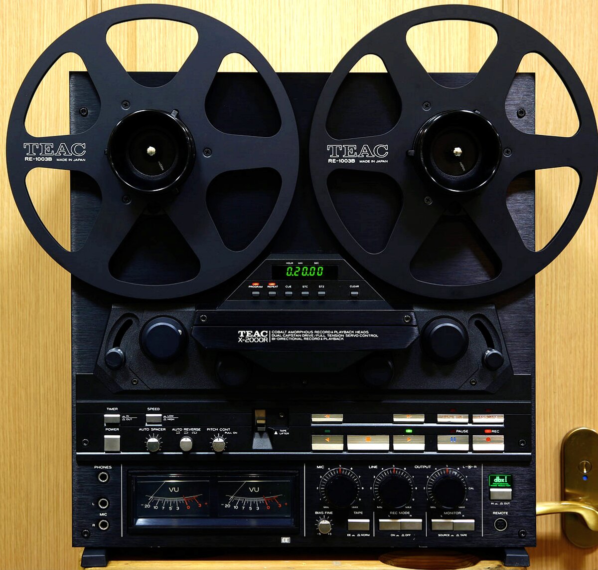 Tape deck. Teac x-2000r. Teac x-2000. Катушечный магнитофон Teac x-2000.. Катушечный магнитофон тик 2000.