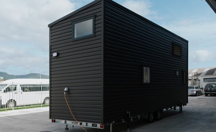 Home Haven основан на двухосном прицепе