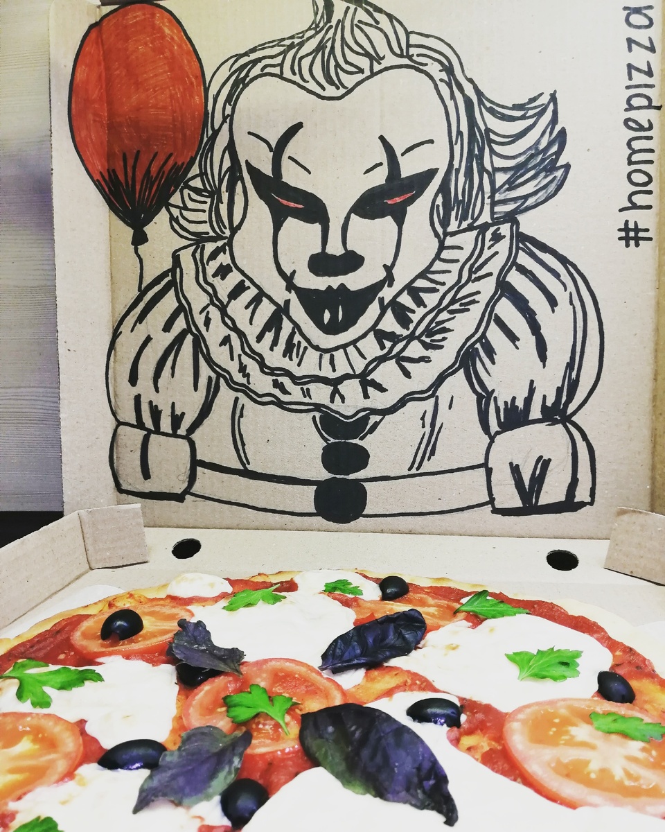 Иногда рисунки заказывают. Это заказ 13-ти летней девочки на день рождения 