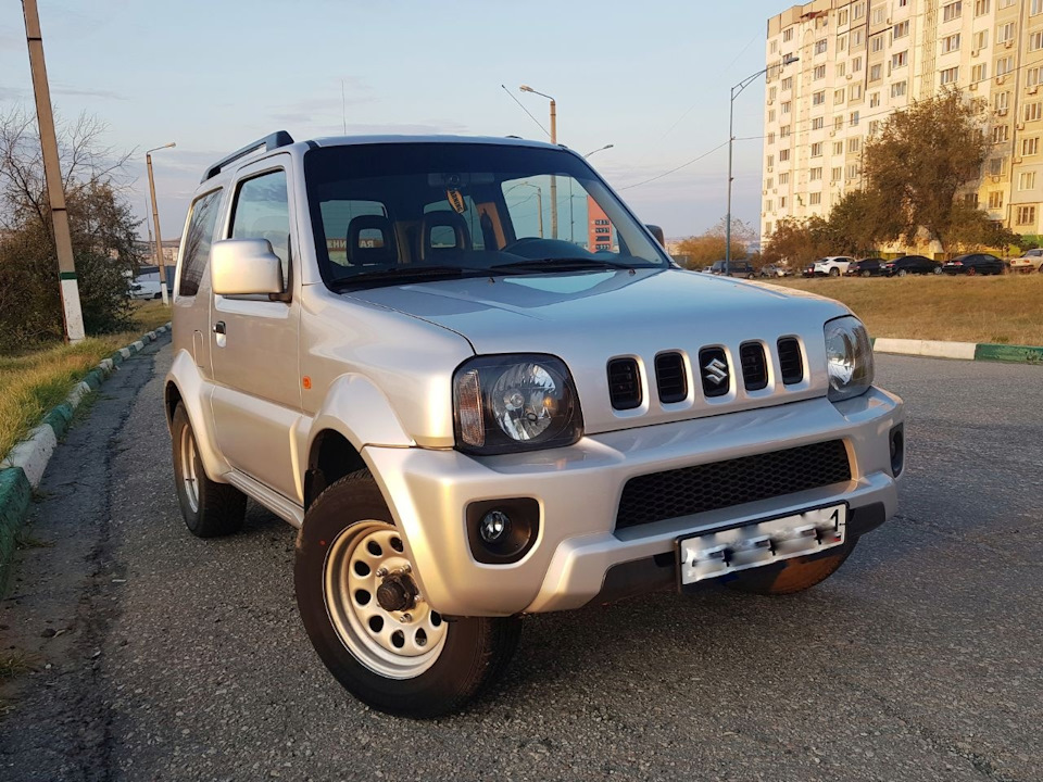 Suzuki Jimny 1 3 2002