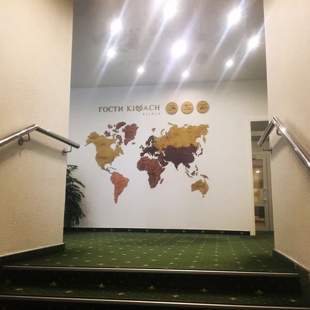 Изображение карты в холле