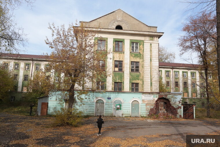    Власти обещают восстановить здание в первоначальном виде