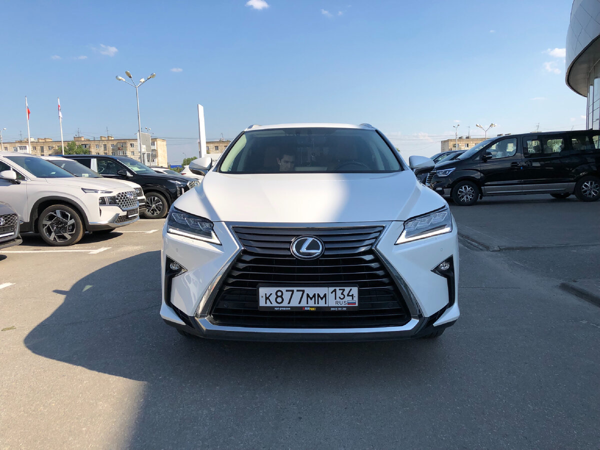 Lexus rx 200t интерьер