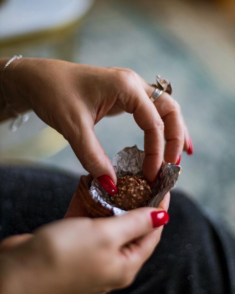 ⠀
Целеполагание – прямой путь к достижению любых поставленных перед собой целей🎯. Постановка целей это не просто список, это отправная точка на пути к проектированию жизни, которой вы живете или хотели бы жить.
⠀
От выбранных вами приоритетов зависит  общий уровень успешности 👌 и удовлетворённости жизнью.
⠀
Грамотное целеполагание способствует:
⠀
✅Повышению результативности. Когда вы пишите цели, вы помогаете себе достичь  больших результатов с меньшими усилиями, потому что четко знаете к чему идти.
✅ Управлять своей деятельностью во времени, планируя свои действия в определённый период, соответственно отложить на потом уже не получится.
✅ Положительным эмоциям от достижения.  Когда цели начинают реализовываться, вы ощущаете радость, получаете удовлетворение и другие позитивные моменты.
⠀
Через некоторое время ⏳оглянувшись назад вы увидите большой прогресс, которого достигли, это придаст уверенности в себе и желания двигаться вперёд⬆️. Цели являются отправной точкой успеха. 

Просто начните.
⠀

А вы ставите себе цели на год⁉️Поделитесь с нами в комментариях ✍️.