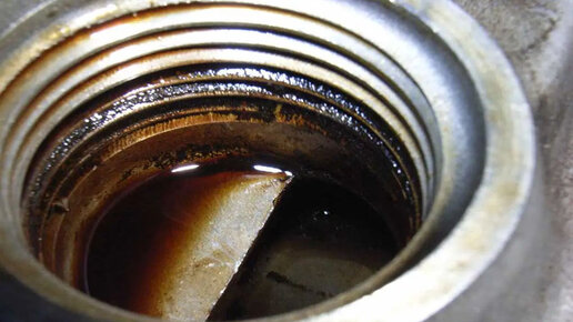 ПОЧЕМУ НЕЛЬЗЯ ДОЛИВАТЬ МАСЛО В ДВИГАТЕЛЬ | IISR | Дзен