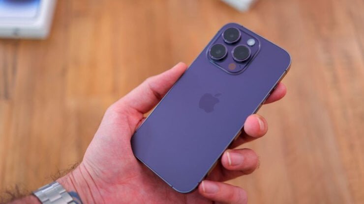    Фиолетовый iPhone 14 Pro Max ценится выше всего. Ниже всего — золотой