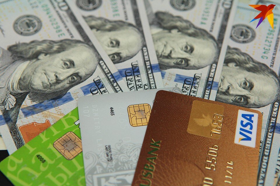     Один из белорусских банков отменил лимиты на обмен валюты по картам. Дмитрий ЛАСЬКО