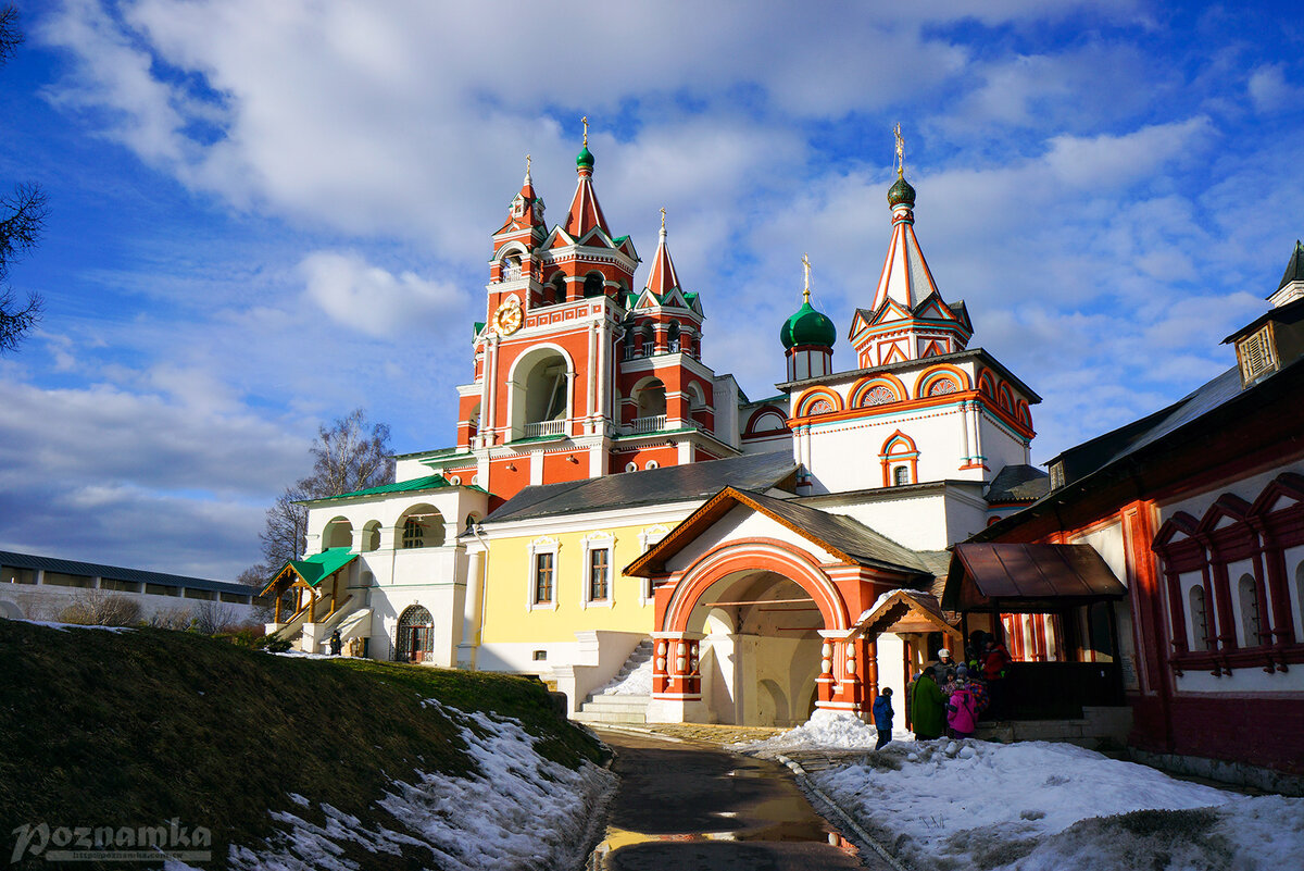Храмы в звенигороде