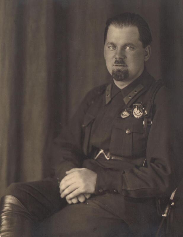 Вольдемар Рудольфович Розе (нем. Woldemar Rose; 11 марта 1897, Рига — 20 января 1939 года) — советский военачальник и разведчик, комбриг. Создатель немецкого "ЧК".