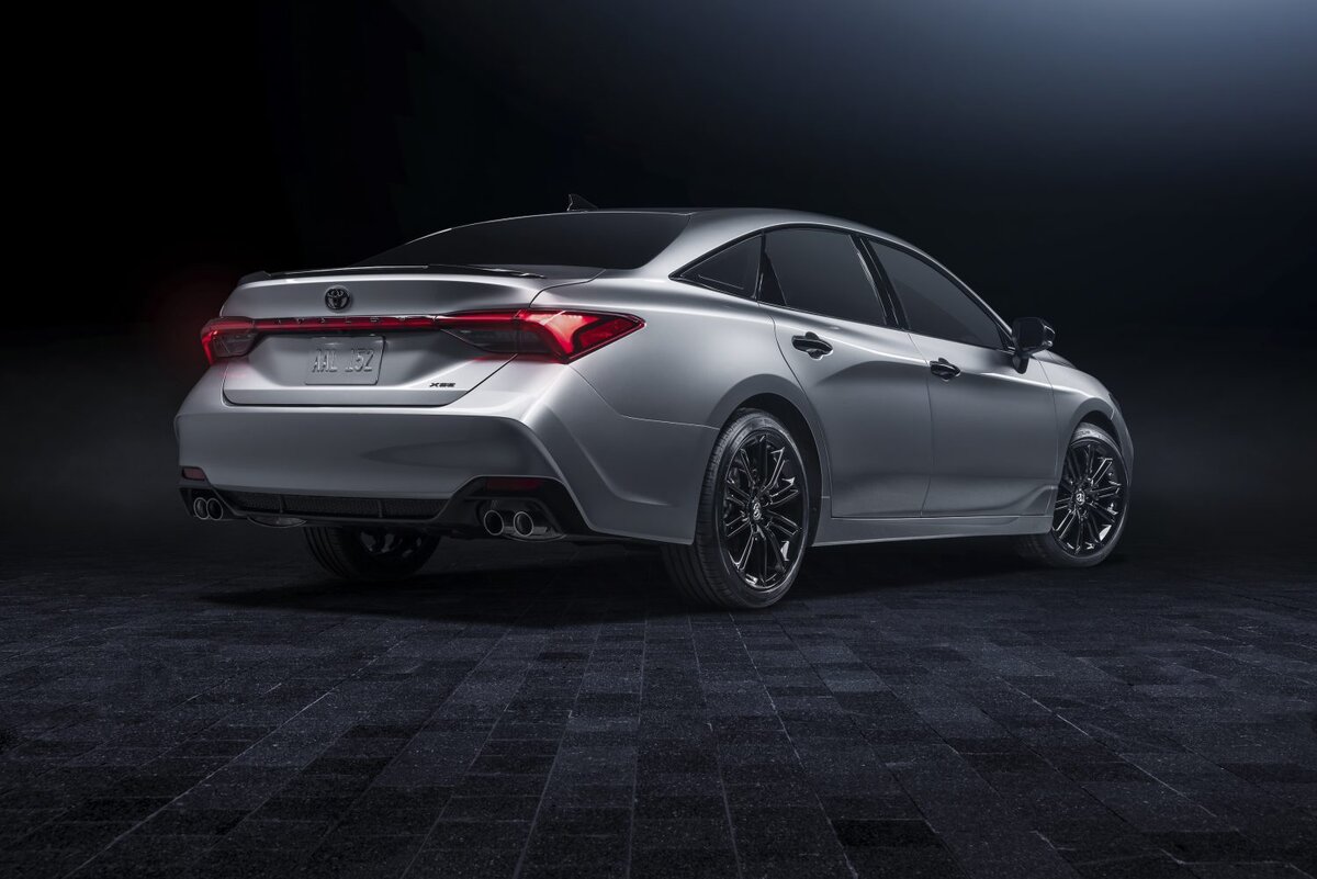 Toyota Avalon 2021