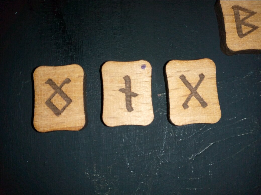 Первый вариант.