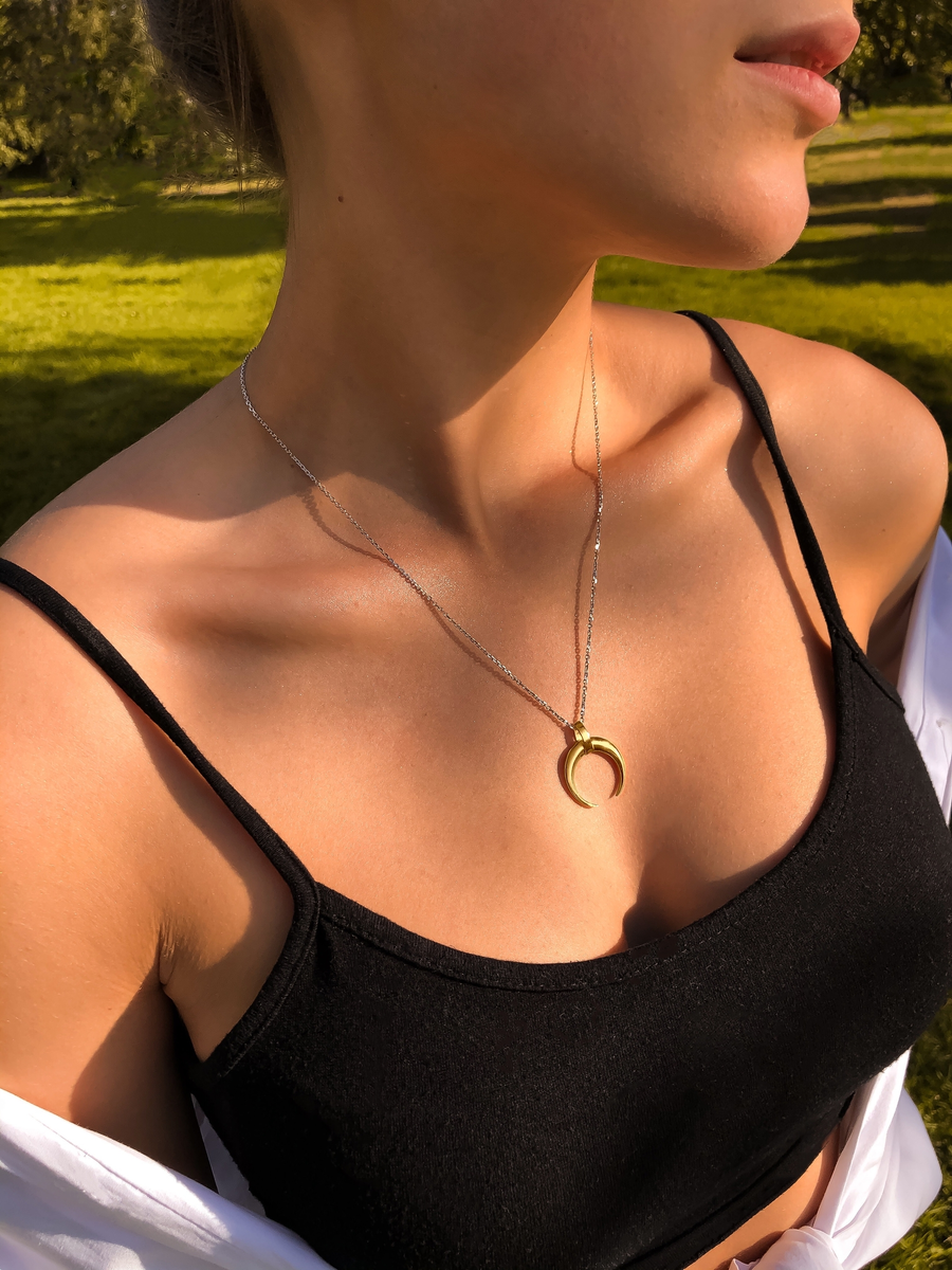 Серебряная подвеска-оберег "Лунница" в позолоте с цепочкой