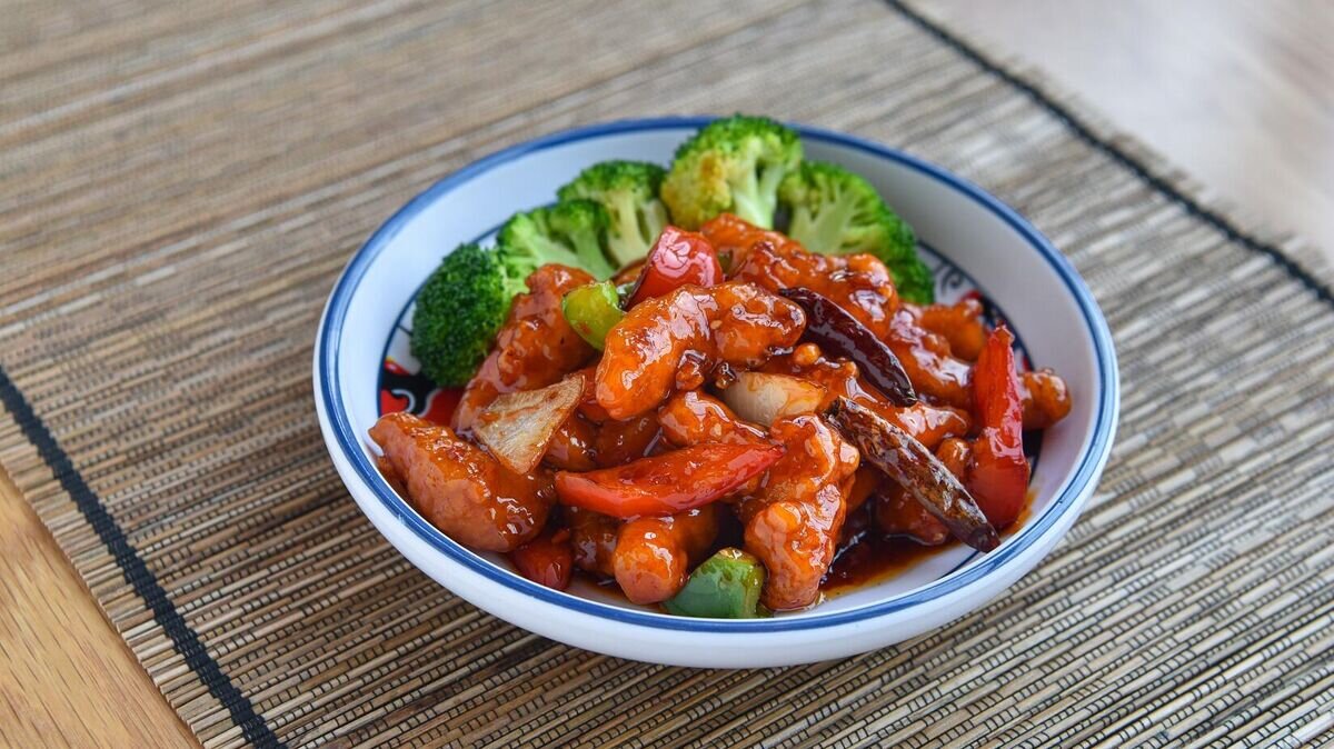    Курица по-китайски© Pixabay / Sunday133