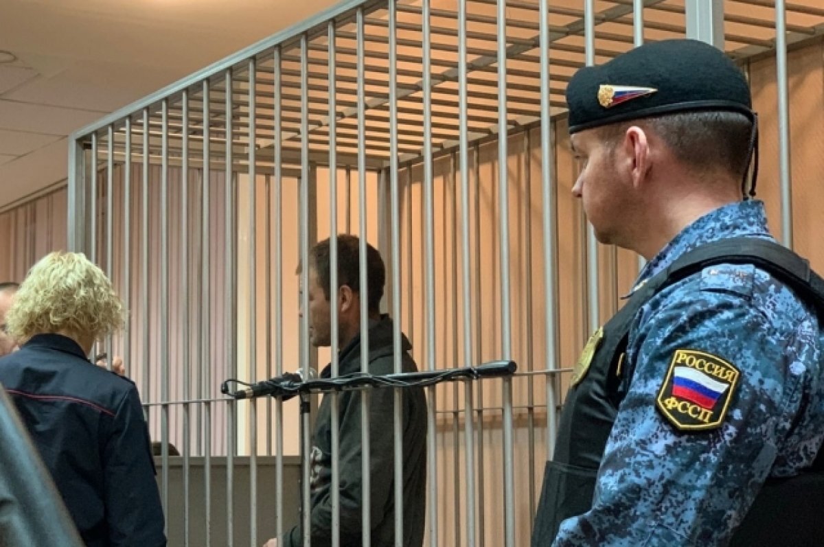    Появилось видео из суда над водителем, в ДТП с которым погибли медики