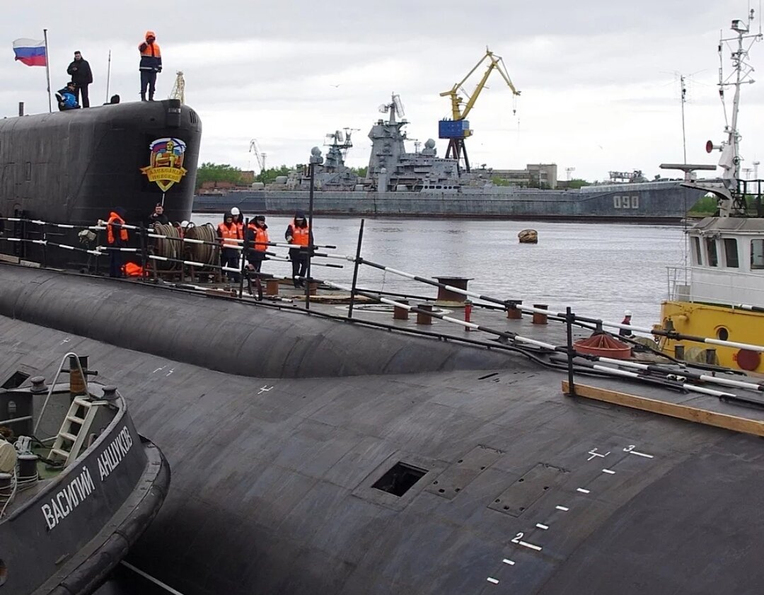 Атомный подводный крейсер «император александр iii». Лодка император 3. Апл александр невский. Атомная подводная лодка александр невский. 955 а борей севмаш.