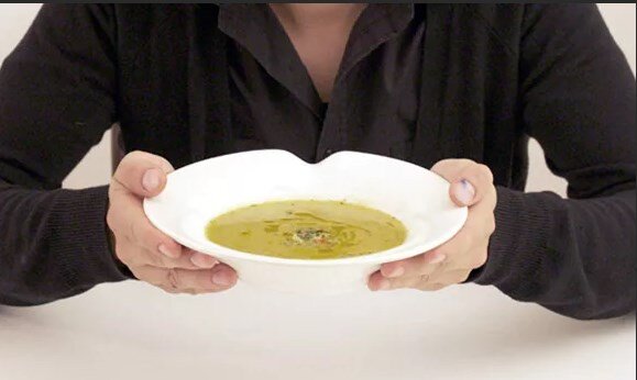 суп в тарелке