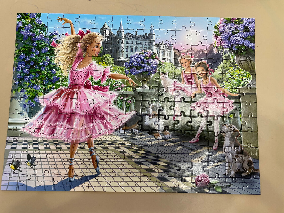Собирала пазл «балерины». Фирма Castorland 