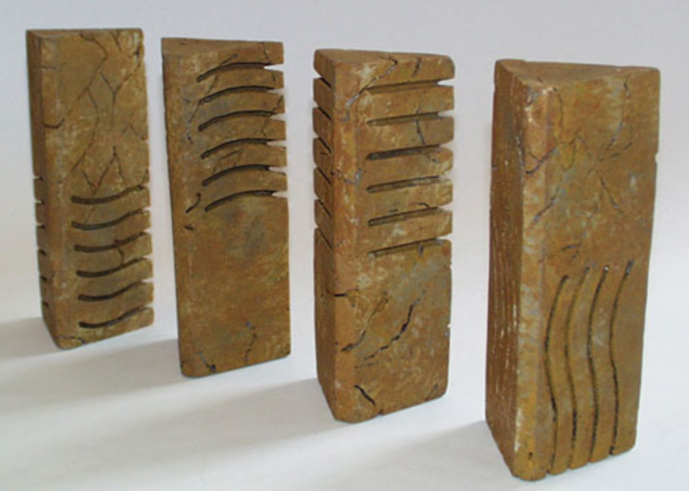 Четыре элемента стихии пятый элемент. Четыре элемента из пяти. Пятый элемент элементы стихий. Пятый элемент символы стихий. Камни из фильма 5 элемент.