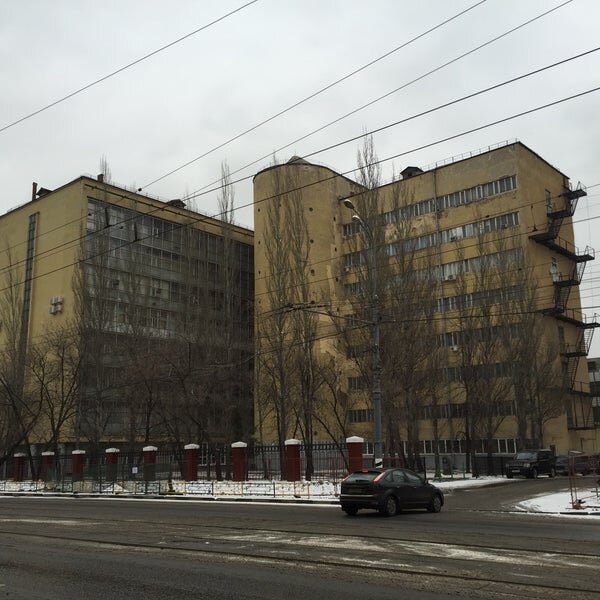 Пандус находится внутри башни. Источник: Яндекс картинки