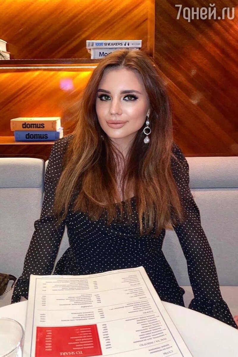    Младшая дочь Маши Распутиной Соцсети