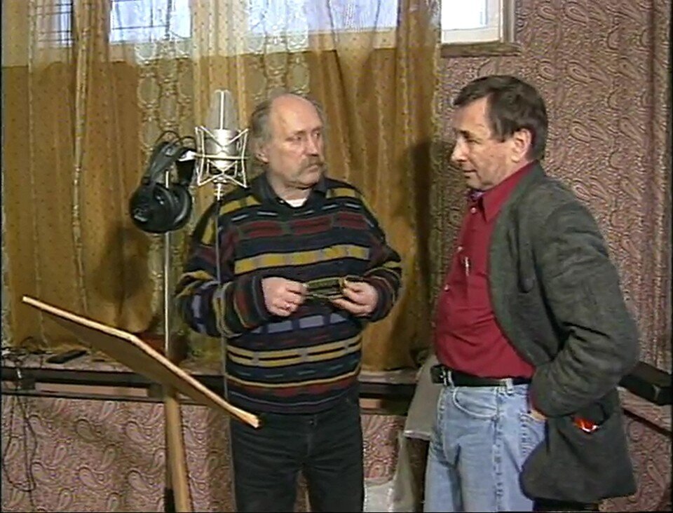     Владимир Мулявин и Юрий Иванов на студии ансамбля «Песняры». Фото: архив Юрия ИВАНОВА (Архив «КП»)