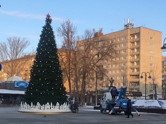     Новый год закончился. Фото: saratov.mk.ru "МК в Саратове"