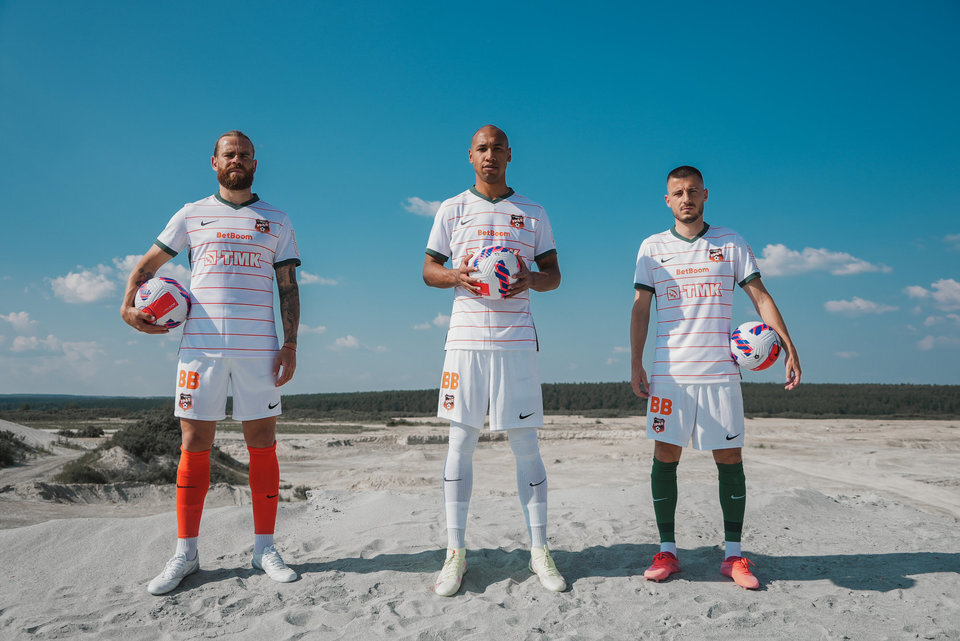 Фото презентации новой формы