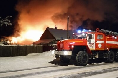    Ликвидация пожара в садовом доме в городском округе Подольск © Сайт Главного управления МЧС России по Московской области