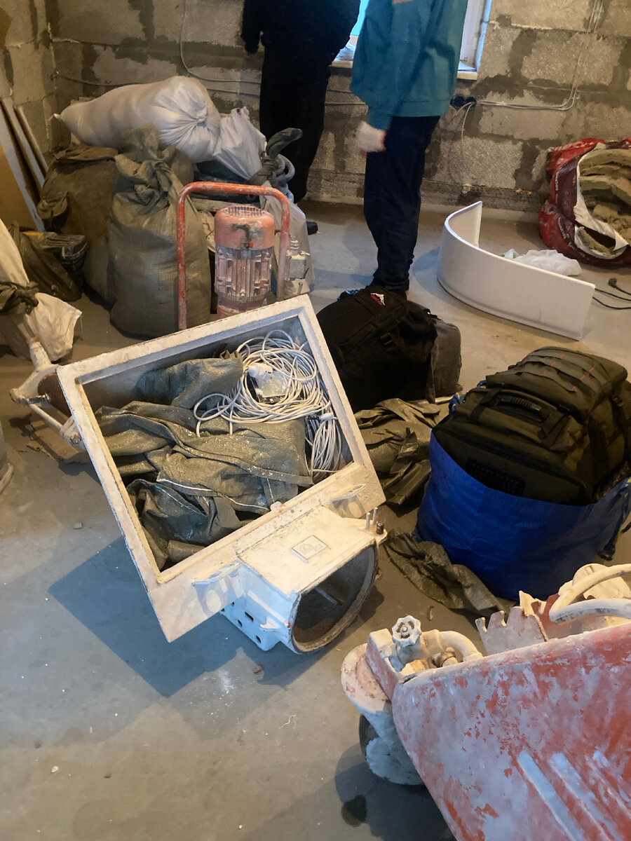 Узбеки и все что нужно для штукатурки