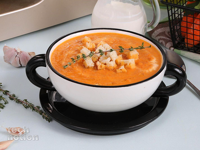 Показываю, как вкусно и недорого приготовить морковный крем-суп / Изображение: дзен-канал technotion