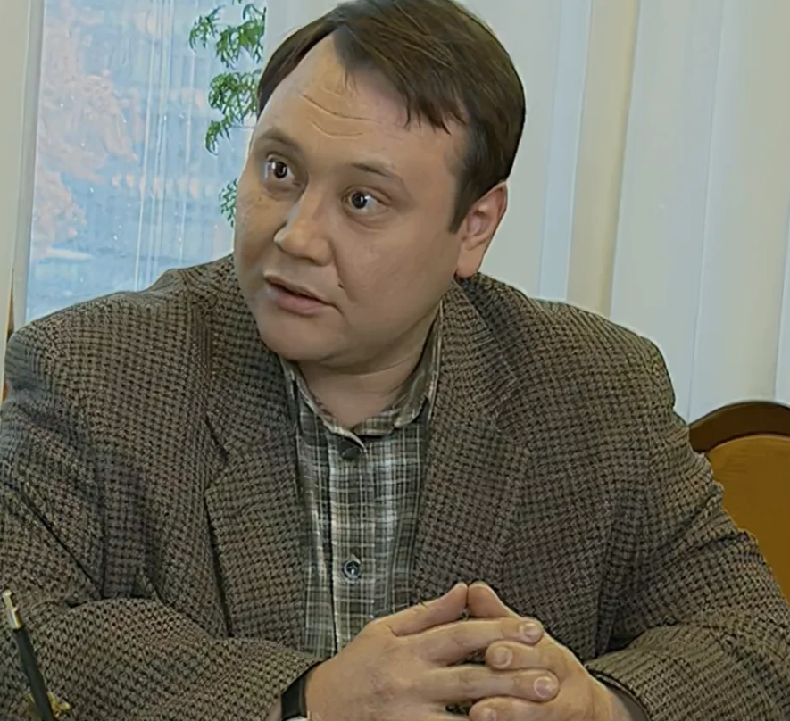    Юрий Степанов