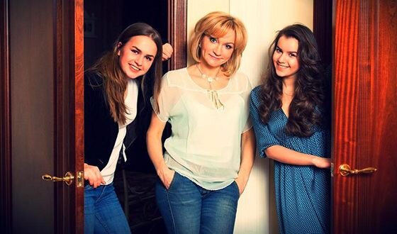uznayvse.ru (Анна Якунина с дочками)