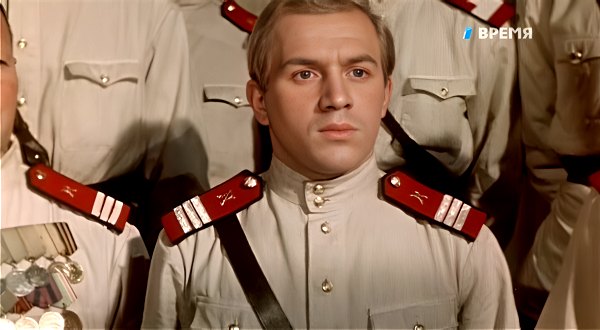 Песня сердцем чист и не спесив. Стих тушновой сто часов счастья. Песня сердцем чист и не спесив. Д. Фильм свадьба с приданым 1953 курочкин.