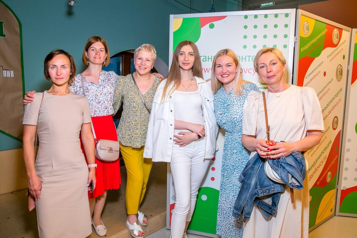 Группа во всей красе