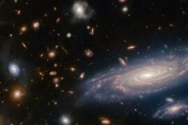     Ученые нашли 4 старейшие галактики во Вселенной, родившиеся всего через 300 миллионов лет после Большого взрыва