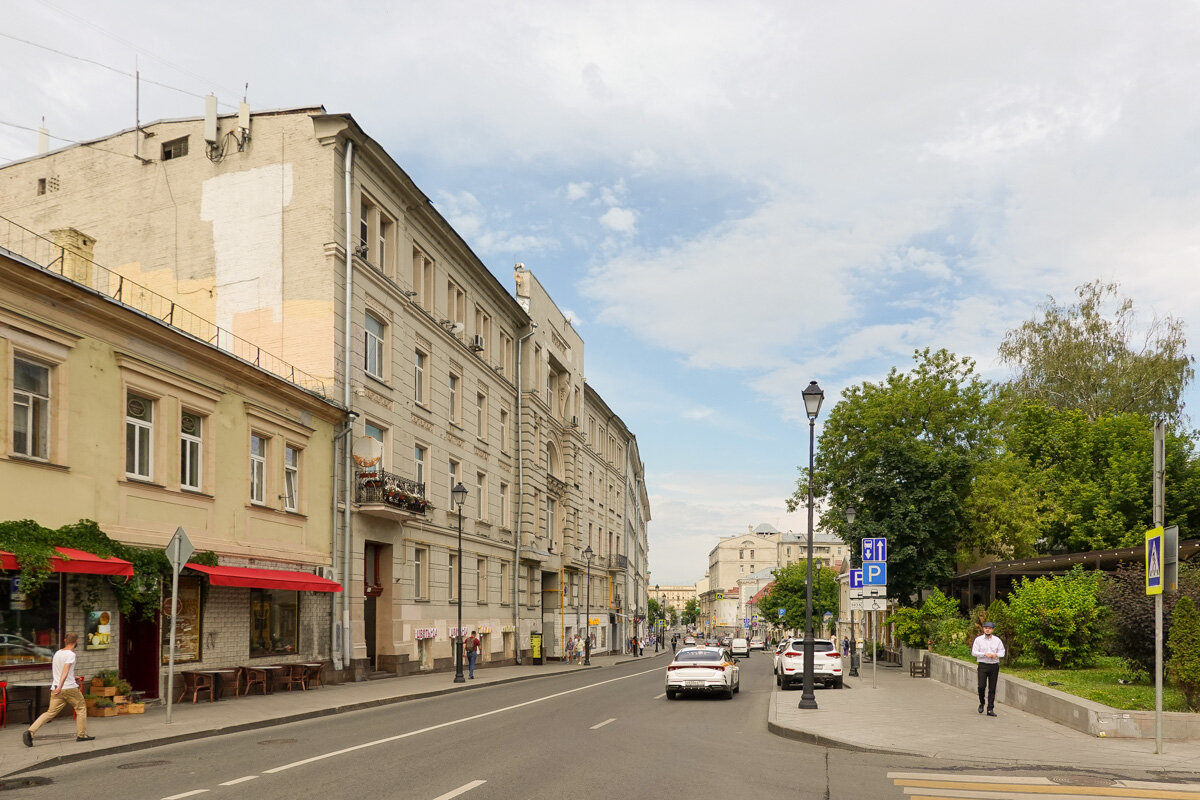 Прогулка по Москве. Дома Евгения Моргунова, Семена Фарады и очередной  прокол Глеба Жеглова | Самый главный путешественник | Дзен