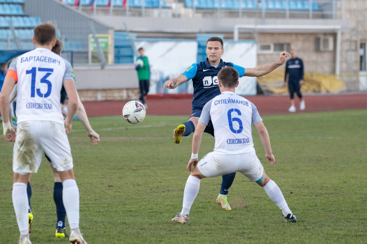 Фото ФК Ленинградец