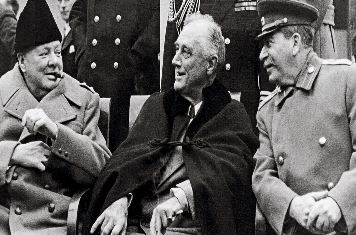 Сталин, Рузвельт, Черчилль на Ялтинской конференции