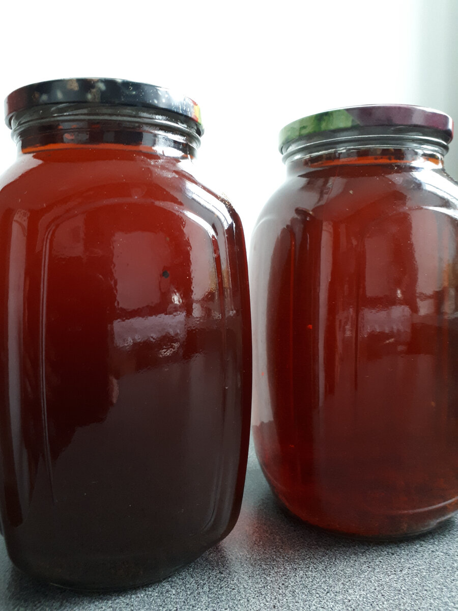 Банки с настойкой