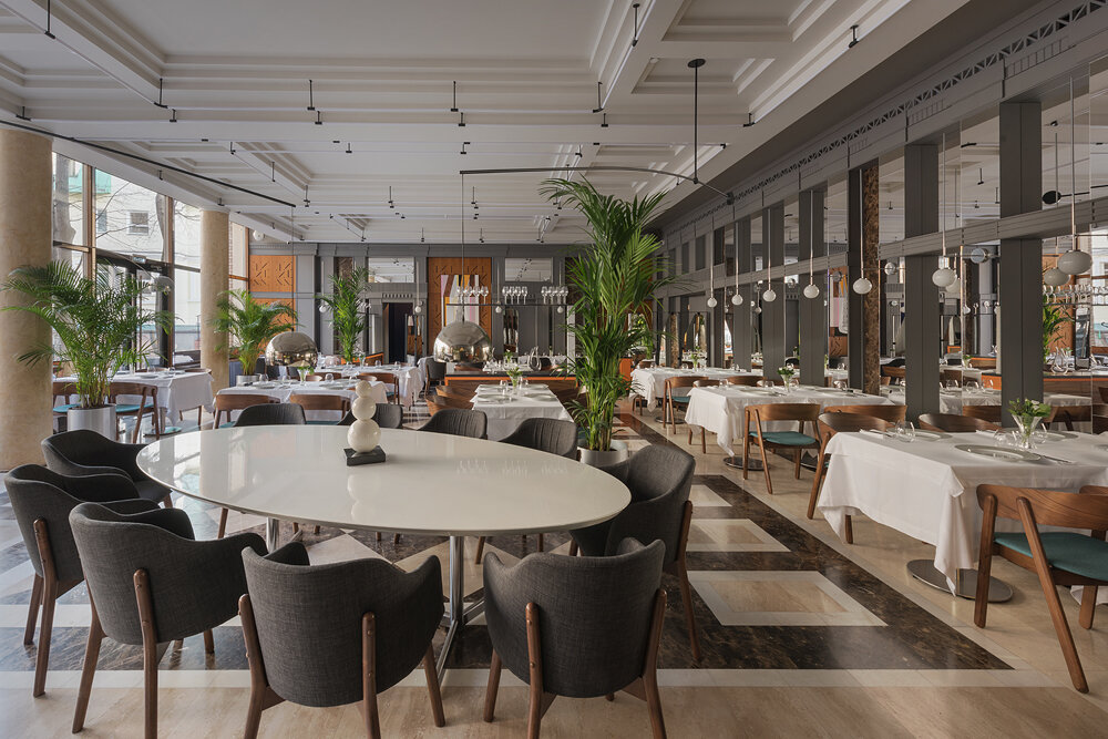 Он же фото с сайта ресторана