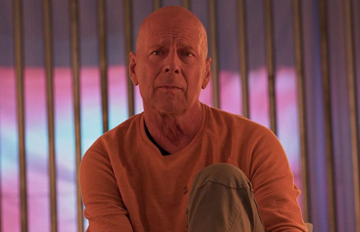 Брюс Уиллис