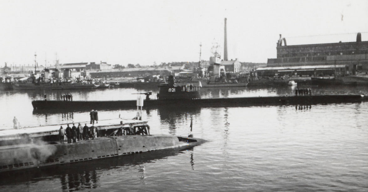 Подводная лодка «Л-21» Тосмаре, Лиепая. 1945 - 1949 г.