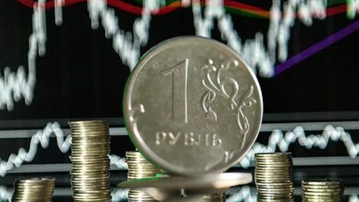Bloomberg: укрепившийся рубль не даёт уйти из России западным банкам