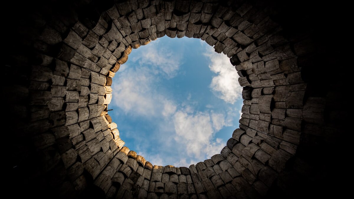 Ломоносов Арт | Бюро Никола-Ленивец | Кирилл Горожанин