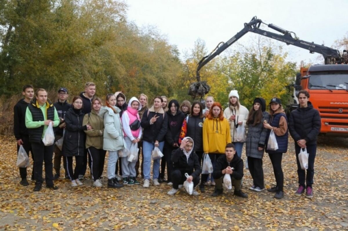    Кто, если не мы? Уральцы поучаствовали в акции «Уникальные водоемы России»