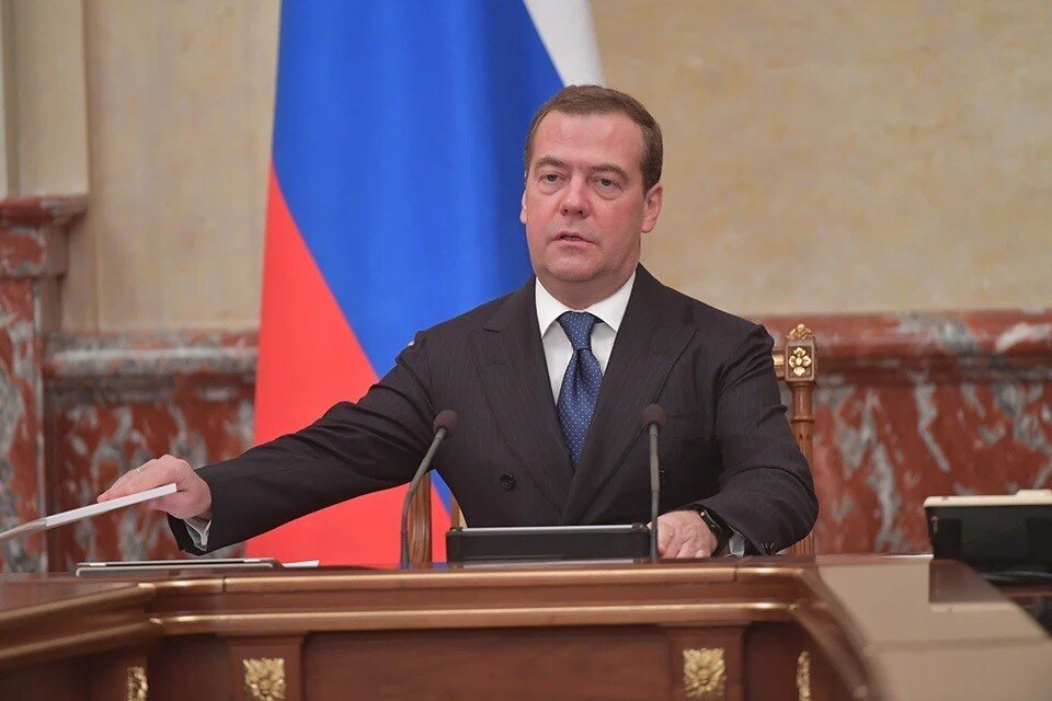     Дмитрий Медведев Владимир ВЕЛЕНГУРИН
