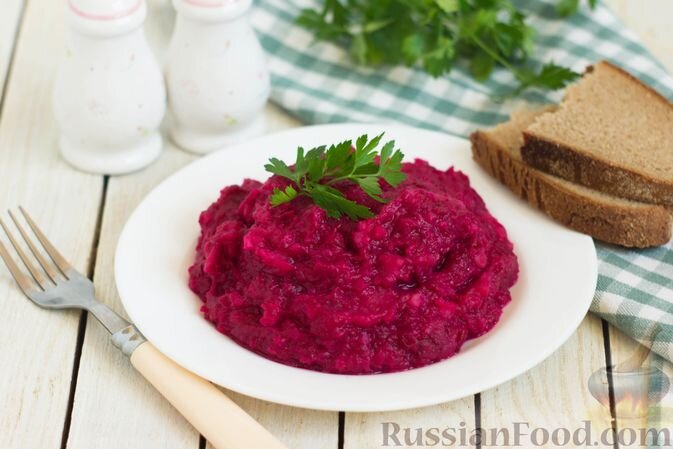 картофель, свекла, молоко, масло сливочное, орех мускатный, соль, перец чёрный молотый