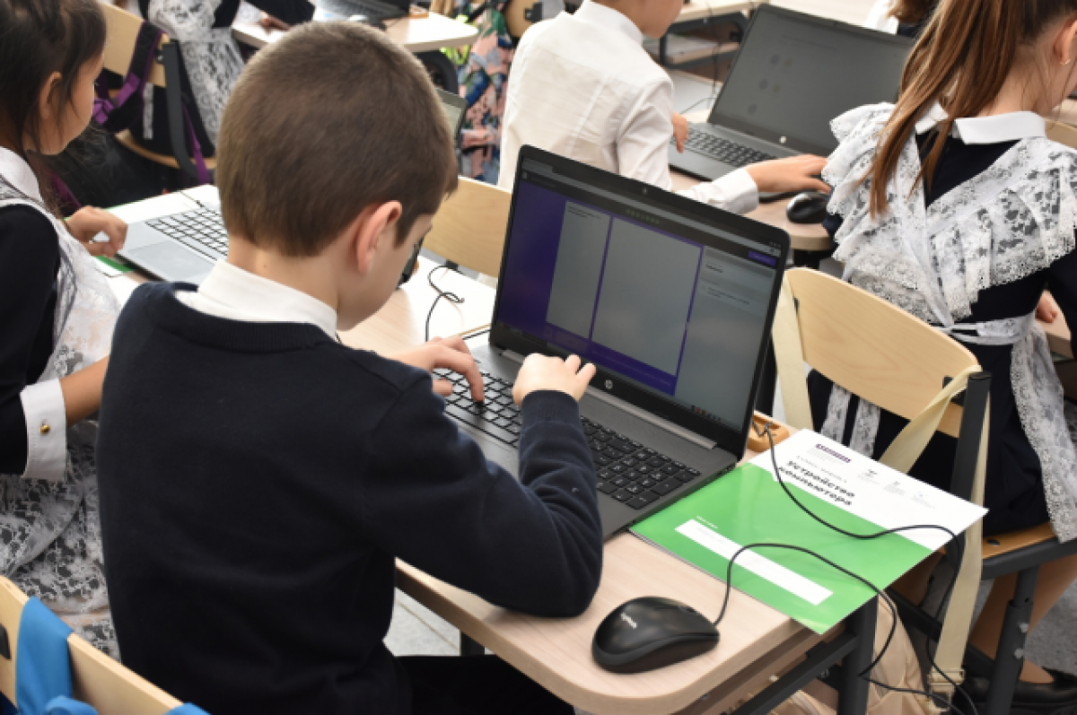    Минпросвещения подсчитает количество школ, оставшихся без Wi-Fi