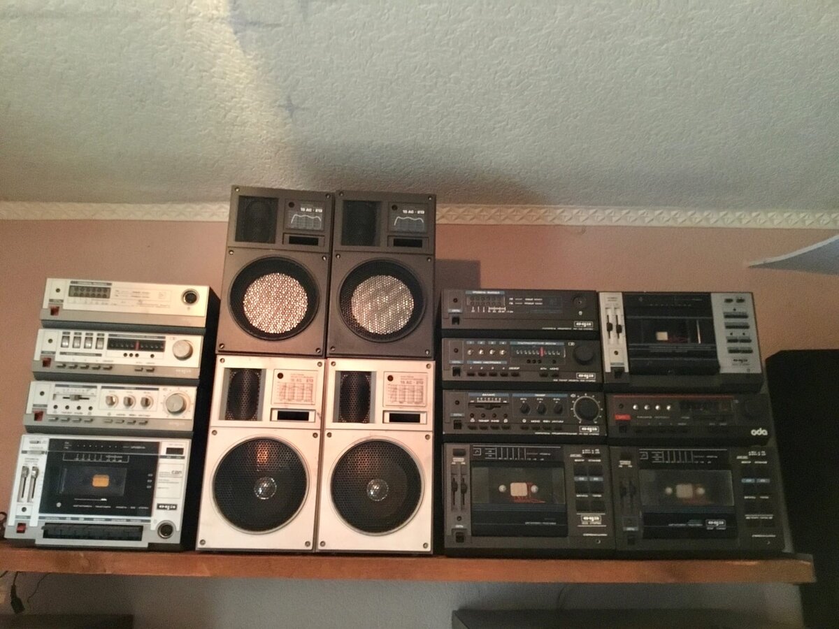 Моя коллекция комплексов Ода 102. Все никак не найду эквалайзер и полный усилитель Ода 202