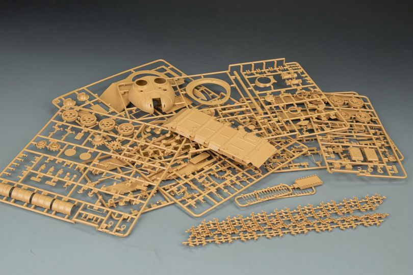 Коалиция-СВ-КШ и Ми-8МТ от Trumpeter, модели 2023 года из каталога Звезды, Гвоздика от AlexMiniatures, новые модели от ADV и другие новости.